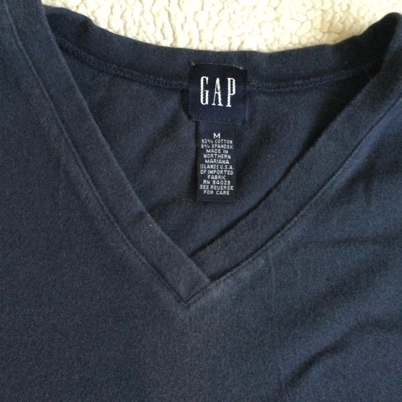 Vintage 90s GAP Striped V-Neck Tee Navy Blue Short Sleeves - Sz Medium - Picture 3 of 7